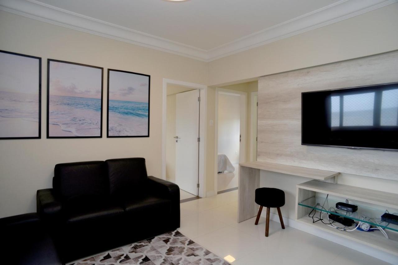 FRENTE MAR PÉ NA AREIA, na Av Atlântica Apartamento Balneário Camboriú Exterior foto